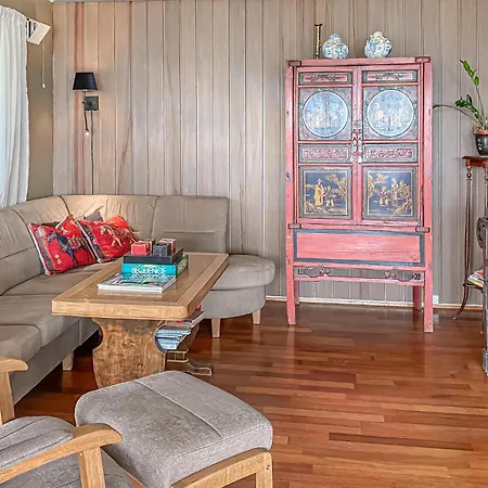 Gorgeous In With House Sea View *