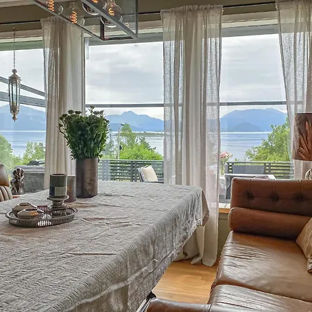 Gorgeous In With House Sea View Tingvoll